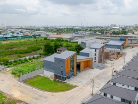 ซื้อโกดังทั้งที เลือกที่ออกแบบดี-ทำเลโดน!” Factory Yard ลำลูกกา