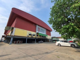 S.W.คอร์ท สนามแบดมินตัน ติดแอร์ ย่านบางบัวทอง